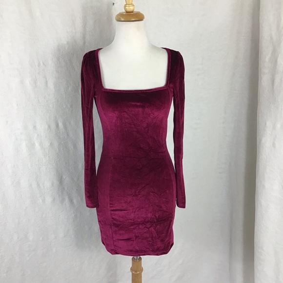 Dresses & Skirts - NWOT Dark Cherry Soft Dress S